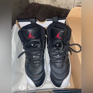 SOLD❌  Youth’s Black & White Jordan Retro 12 Shoes👟🖤